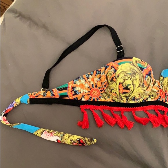 Sassy tassel swim top - Picture 4 of 4